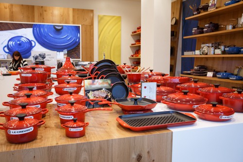 Le Creuset Outlet Store - It's a Sale!!! 