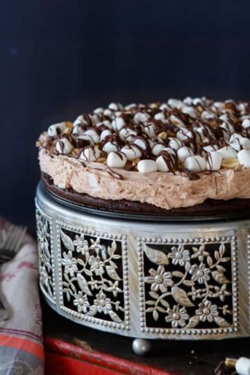 No Bake Rocky Road Cheesecake with a Brownie Crust | sharedappetite.com