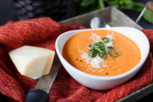 Creamy Blender Tomato and Basil Soup