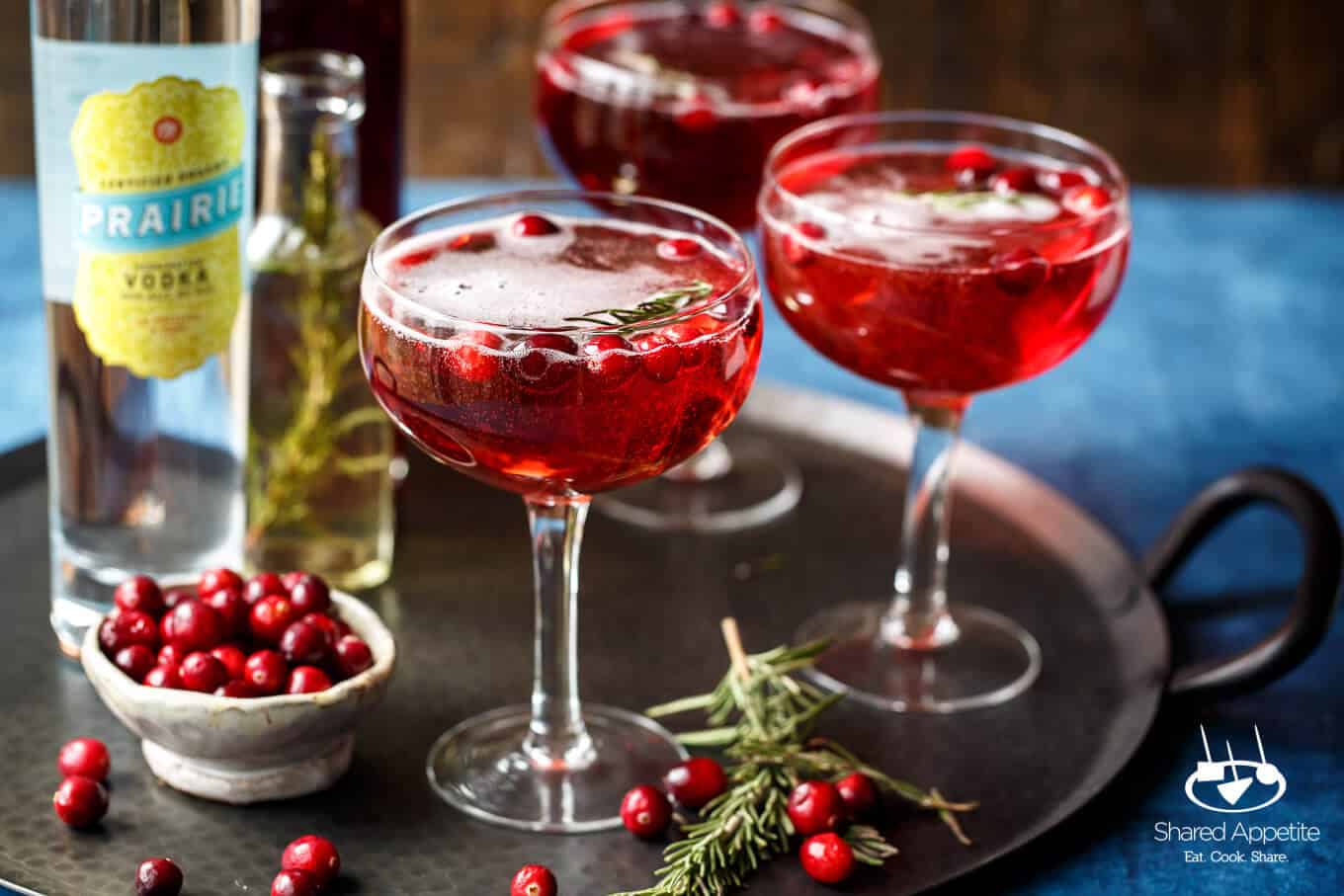 Sparkling Cranberry Rosemary Cocktails | sharedappetite.com