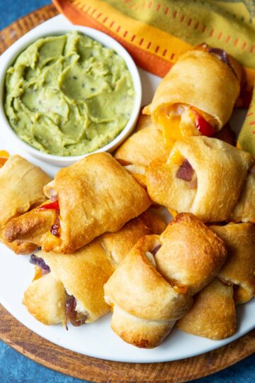 Chicken Fajita Crescent Rolls | sharedappetite.com